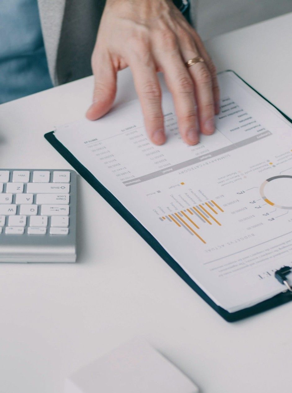 vitaly-gariev-Oexx7cEMKFA-unsplashfd